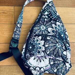 VERA BRADLEY Fabric Sling Back Pack